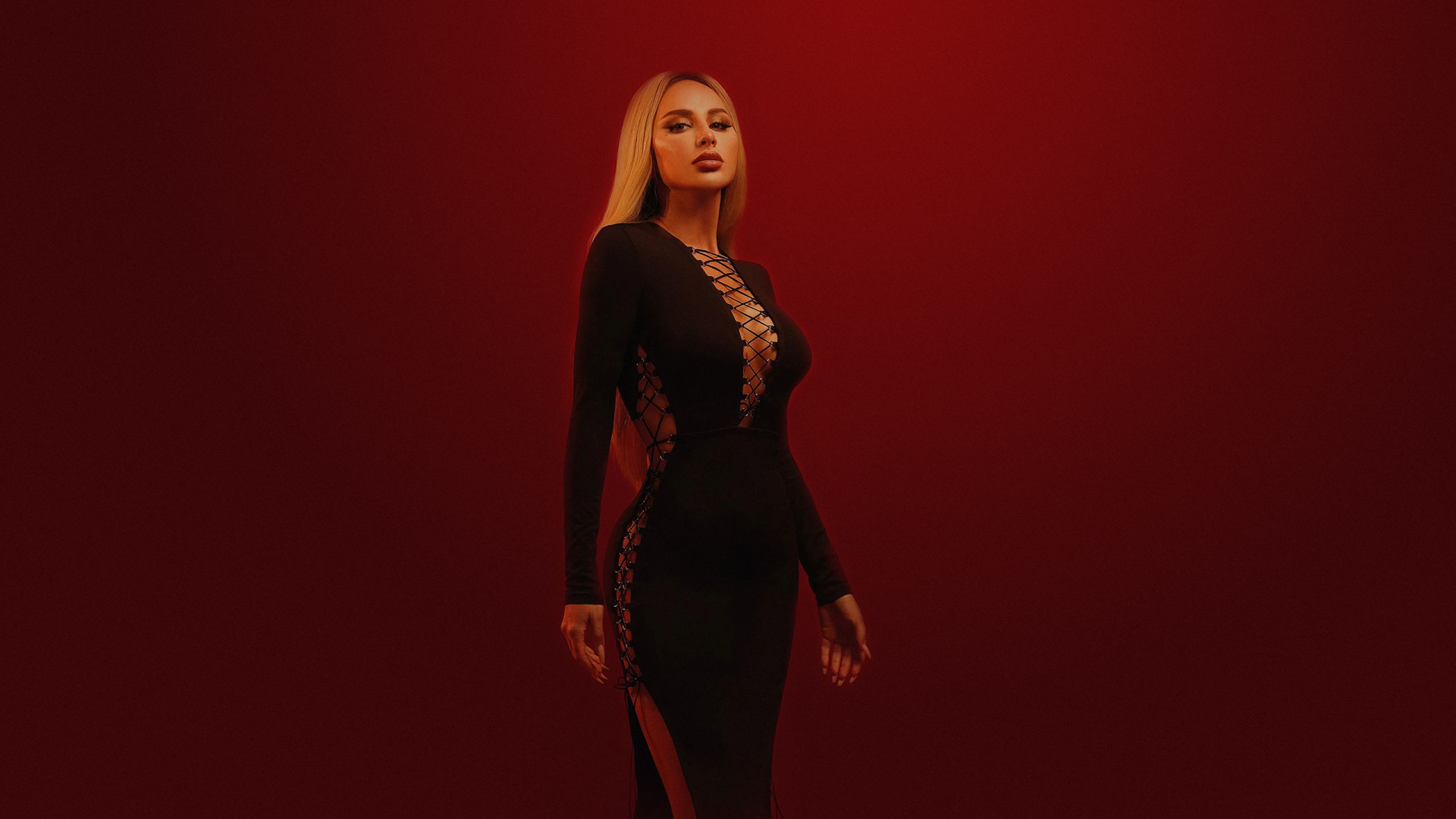Anna Asti, Анна Асти